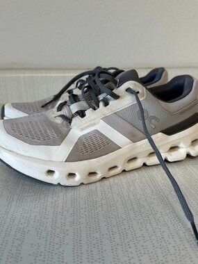 On Women's Cloudrunner 2 Frost White Running Shoes Size 10